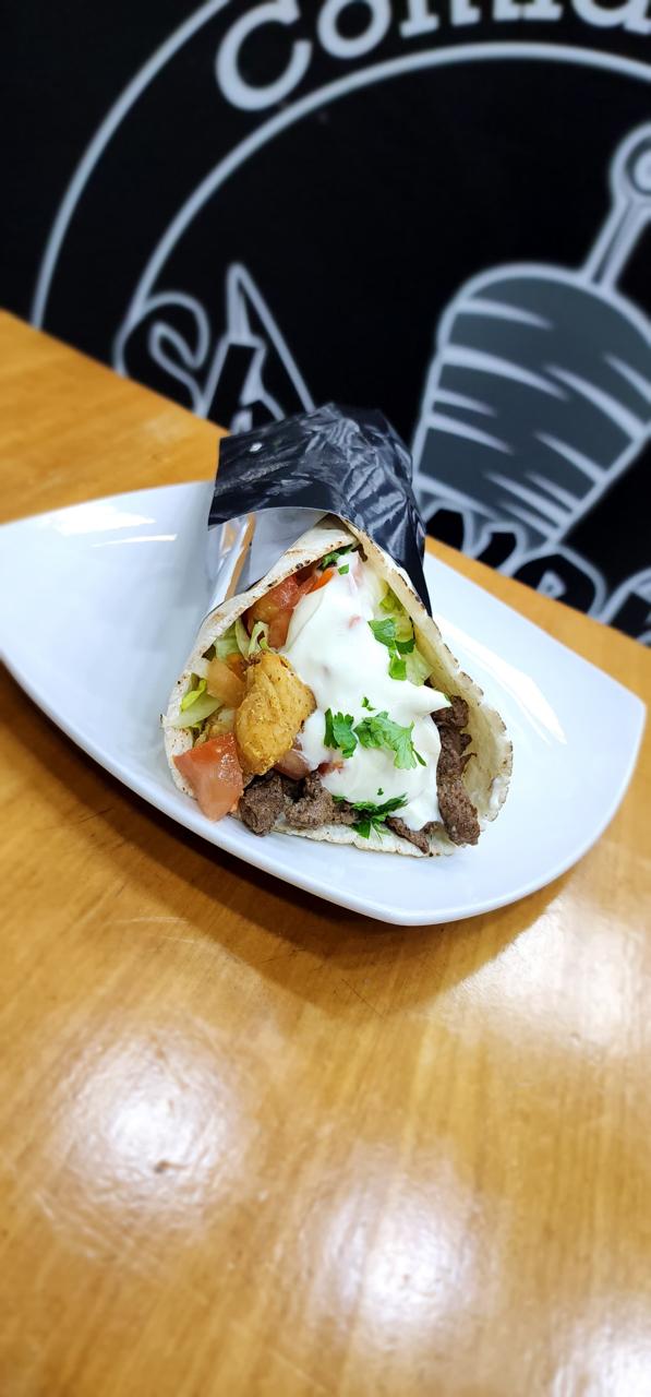 Shawarma Tradicional + bebida o agua mineral